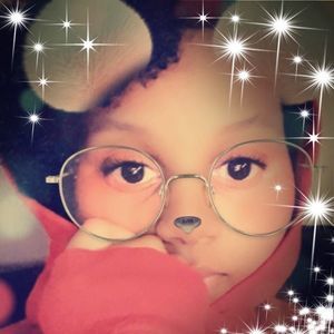 Meet your Posher, Ariana